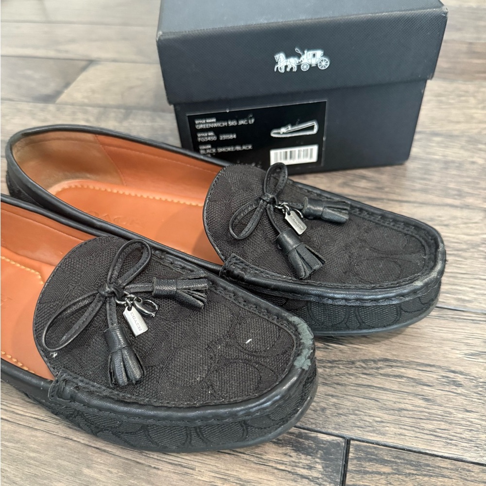 Coach Women’s Greenwich loafer Size 8